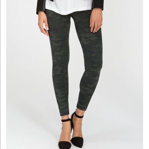 Spanx Camo leggings